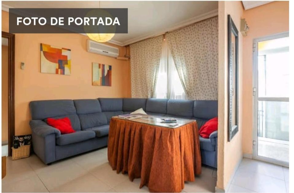 סביליה Piso Con Buena Red Wiffi Fibra Optica Alquiler De Habitaciones מראה חיצוני תמונה